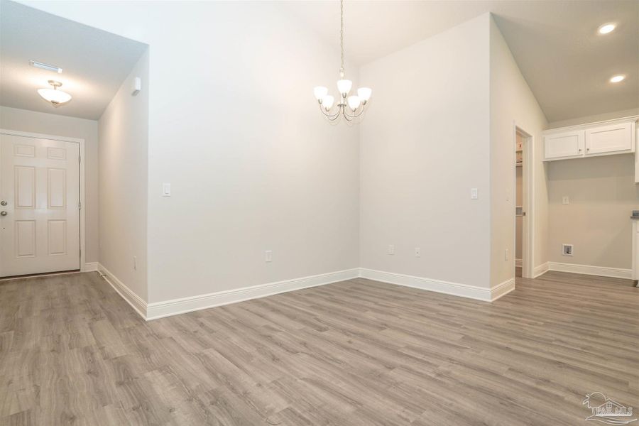 Spacious, unfurnished interior of a new home in Pine Top, Cantonment (Image 8). Spacious, unfurnished interior of a new home in Pine Top, Cantonment (Image 8).