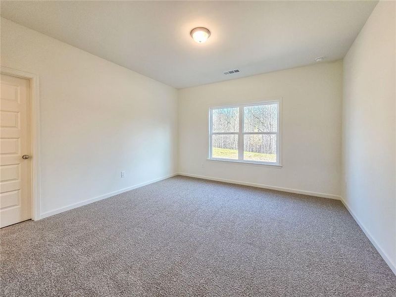 Spacious, unfurnished interior of a new home in , Dawsonville (Image 34).