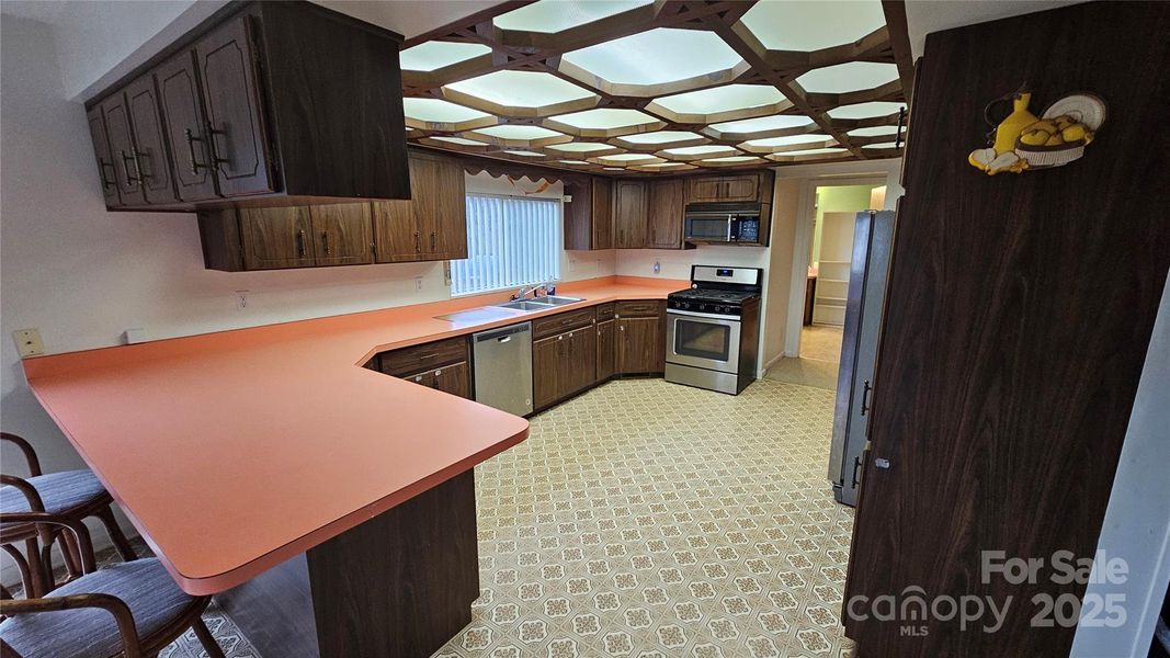 Furnished interior view inside a new home in , Statesville (Image 10).