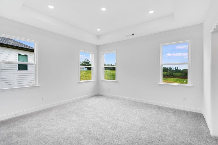 Spacious, unfurnished interior of a new home in Bennett Farm, Loganville (Image 23).