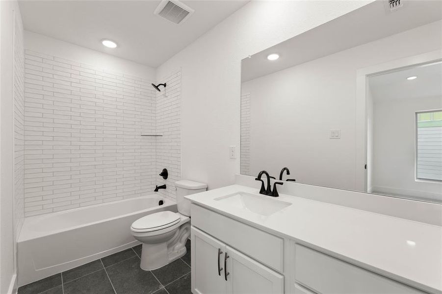 1578 Ginger-Bathroom-1 1578 Ginger-Bathroom-1