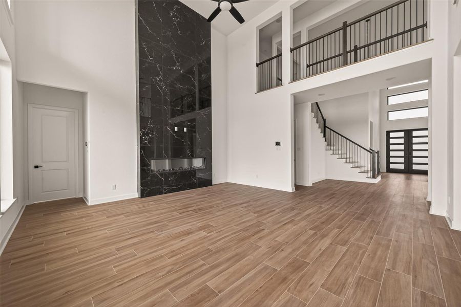 Spacious, unfurnished interior of a new home in , Brookshire (Image 23).