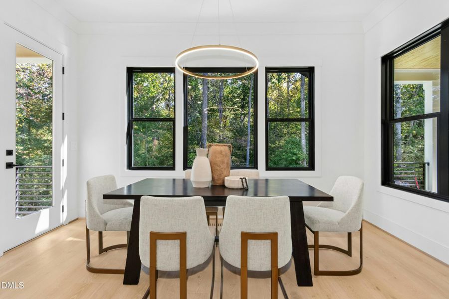 025-487784-IMG_8398 025-487784-IMG_8398