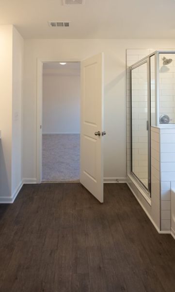 Representative unfurnished interior of a home built from the Laurel by Piedmont Residential in Meadowyn, Cartersville (Image 35).