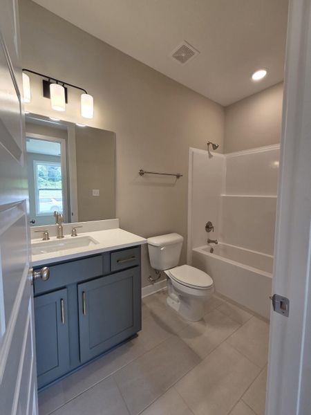 Furnished interior view inside a new home in Twin Oaks, Oakland (Image 4).