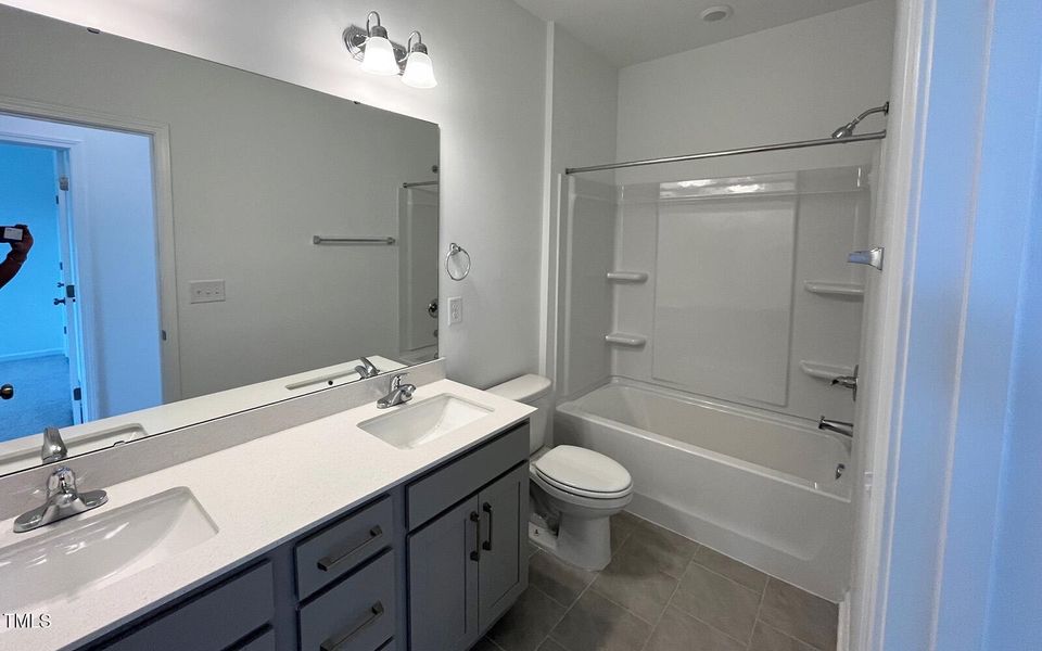 Morgan_2541_Secondary_Bath_Wendell_Falls