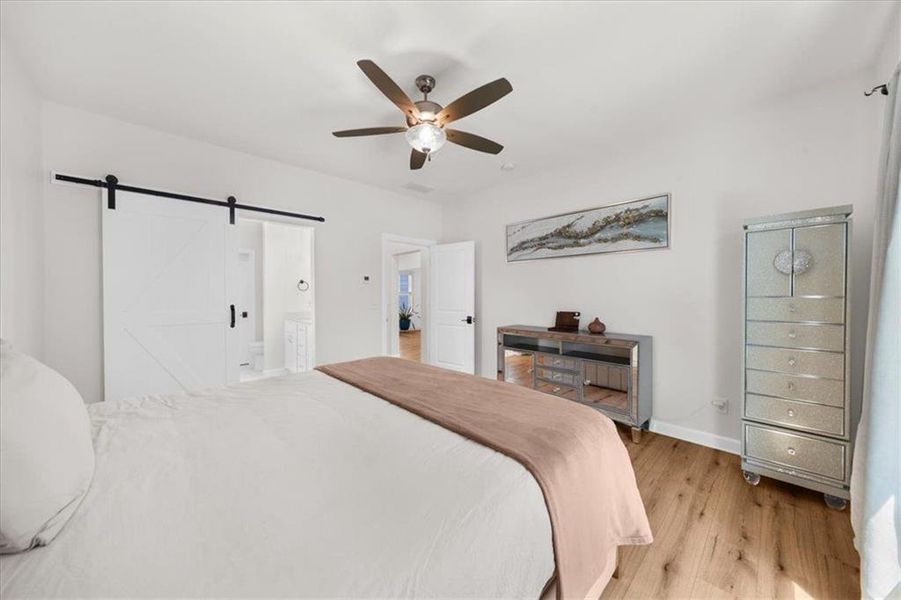 Furnished interior view inside a new home in , Cleveland (Image 33).