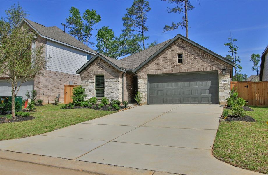 Image 7 of a home in The Woodlands Hills.