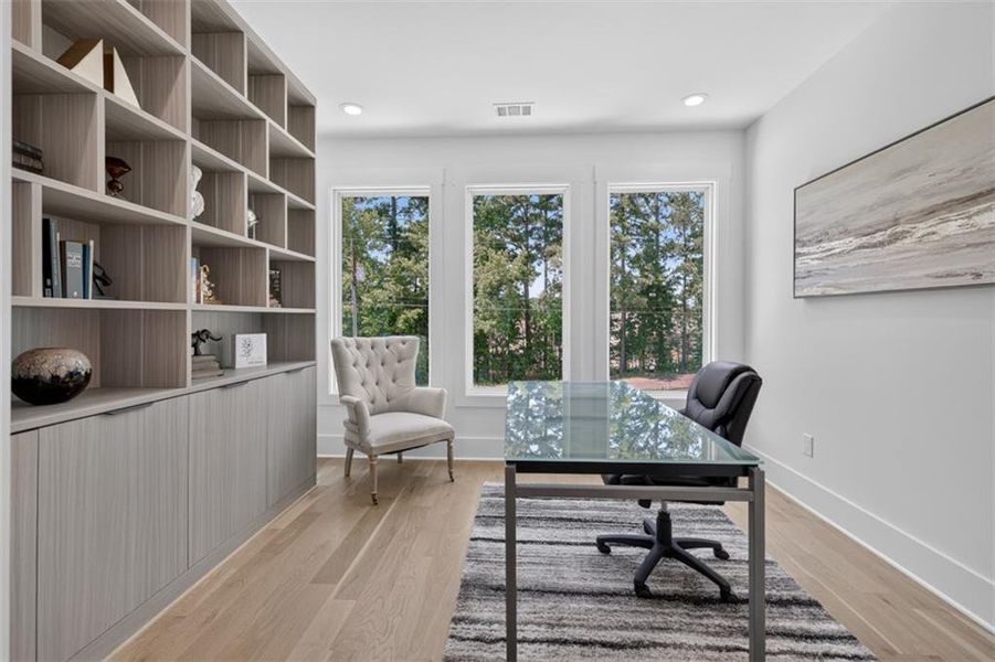 Furnished interior view inside a new home in , Buford (Image 89).