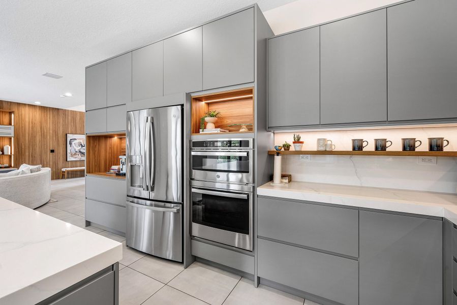 015-8124CrystalDownsAvenue-BocaRaton-FL-