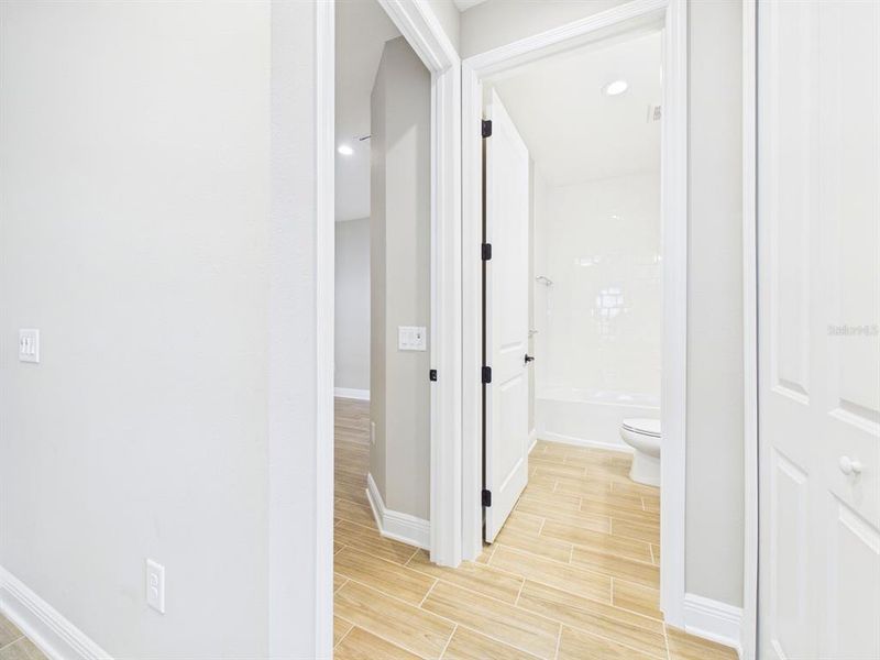 Spacious, unfurnished interior of a new home in , Sarasota (Image 26). Spacious, unfurnished interior of a new home in , Sarasota (Image 26).