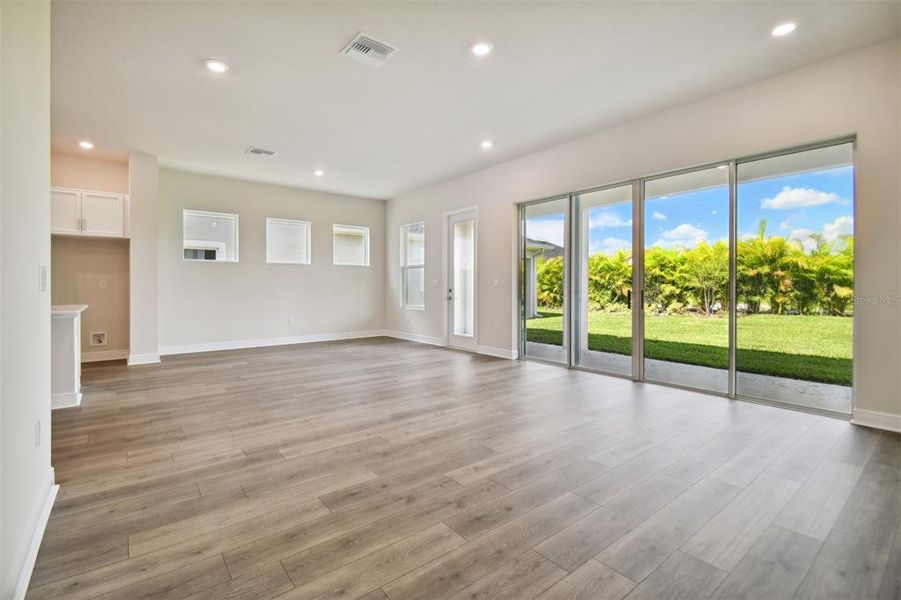 Family & Dining Room