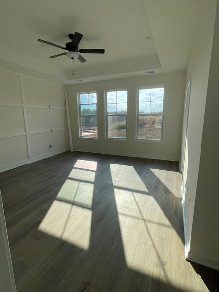 Spacious, unfurnished interior of a new home in Springwood Grove, Central (Image 12).