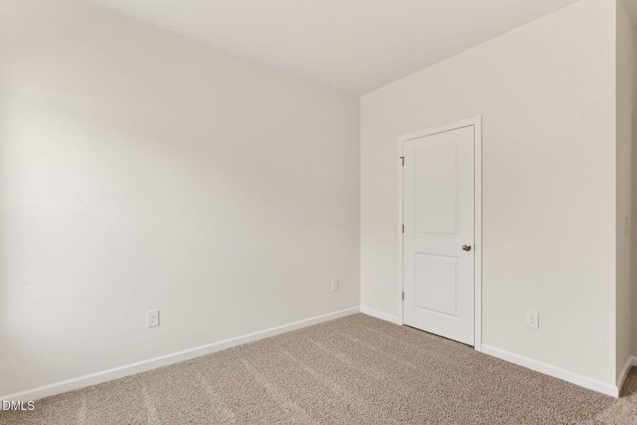 FAY_Hunters Trace_Embark_103 Rubyfield C