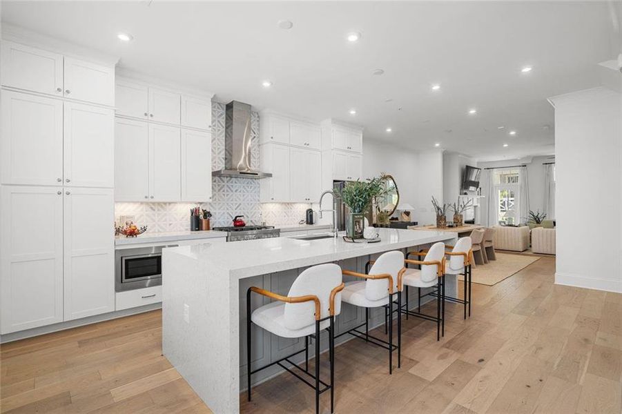 Furnished interior view inside a new home in , Alpharetta (Image 10).
