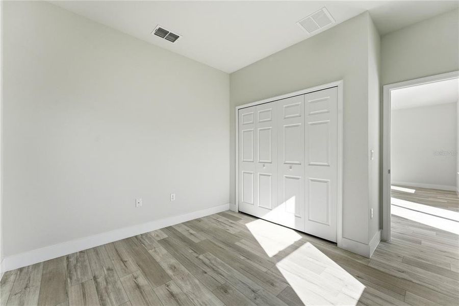 Spacious, unfurnished interior of a new home in , Ocala (Image 45).