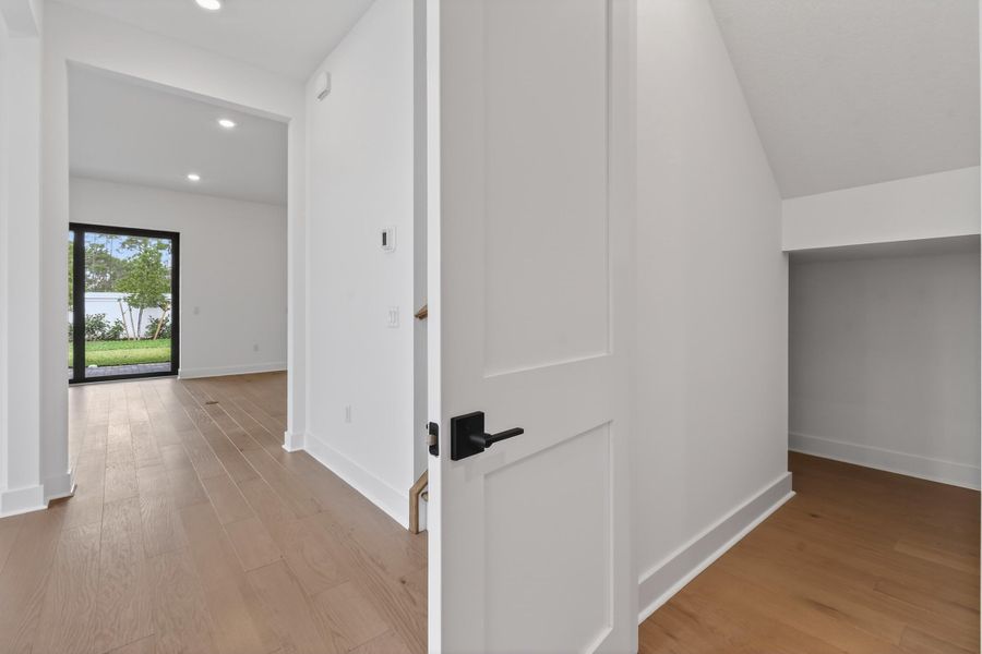 Lot67–13808DalradaAve_storage