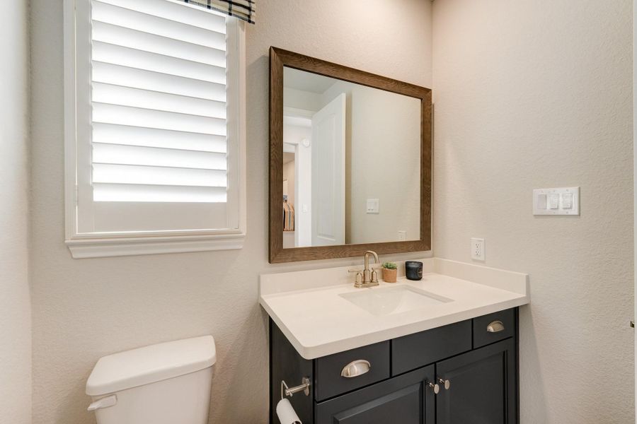 Furnished interior view inside a new home in The Highlands: Highland Duets, Porter (Image 21).