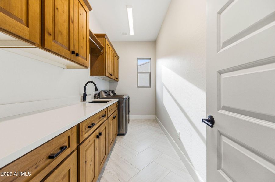 38-web-or-mls-5318 W Snowbird Dr-38