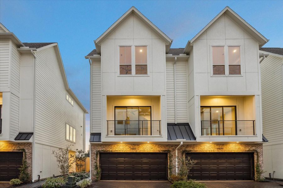 Image 27 of a home in Willowbend Point.