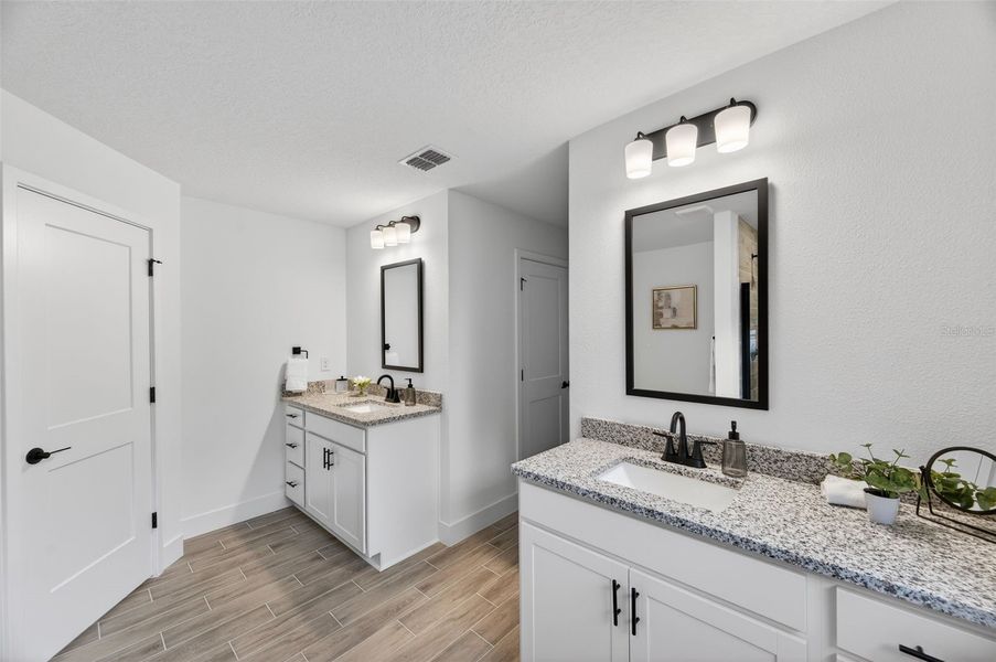 Furnished interior view inside a new home in Hill Country Estates, Dade City (Image 37).
