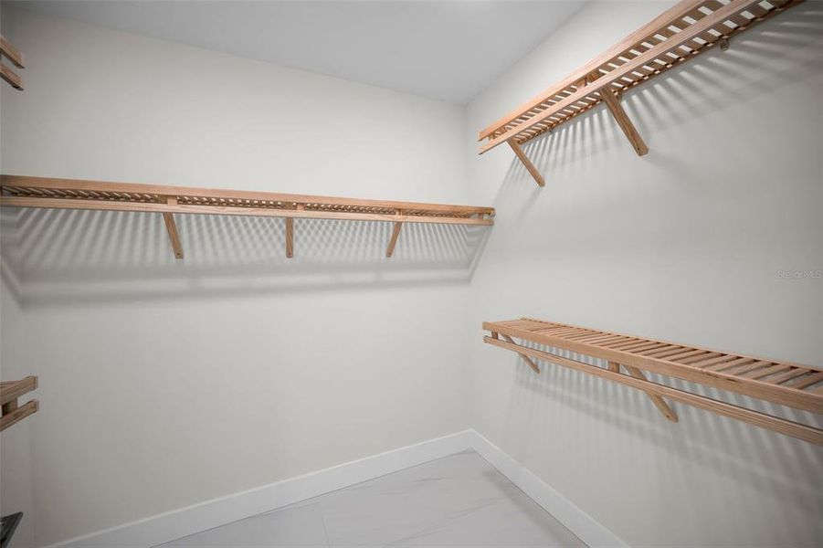 Spacious, unfurnished interior of a new home in , St. Petersburg (Image 21).