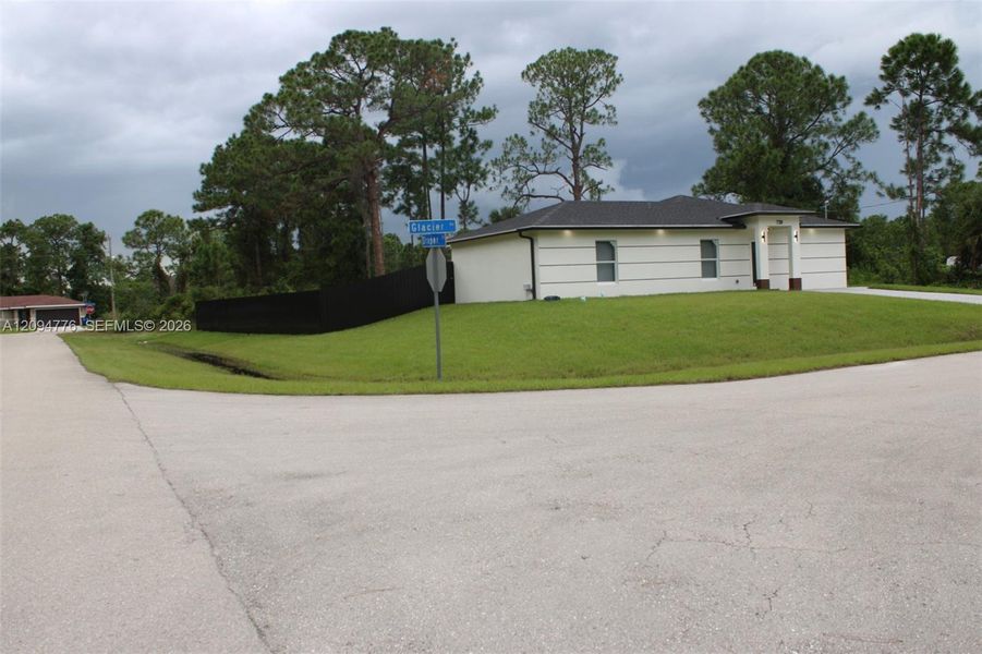 Image 16 of a home in .