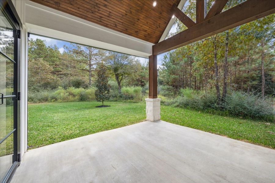 Exterior details and patio area of a home in , Waller (Image 3).