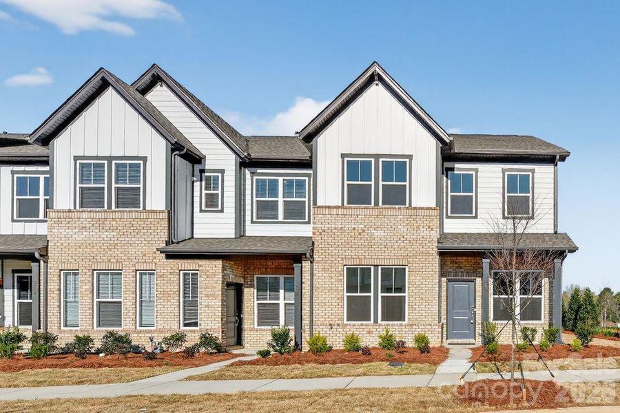 3150 Beacon Heights Road ~ Ready Now