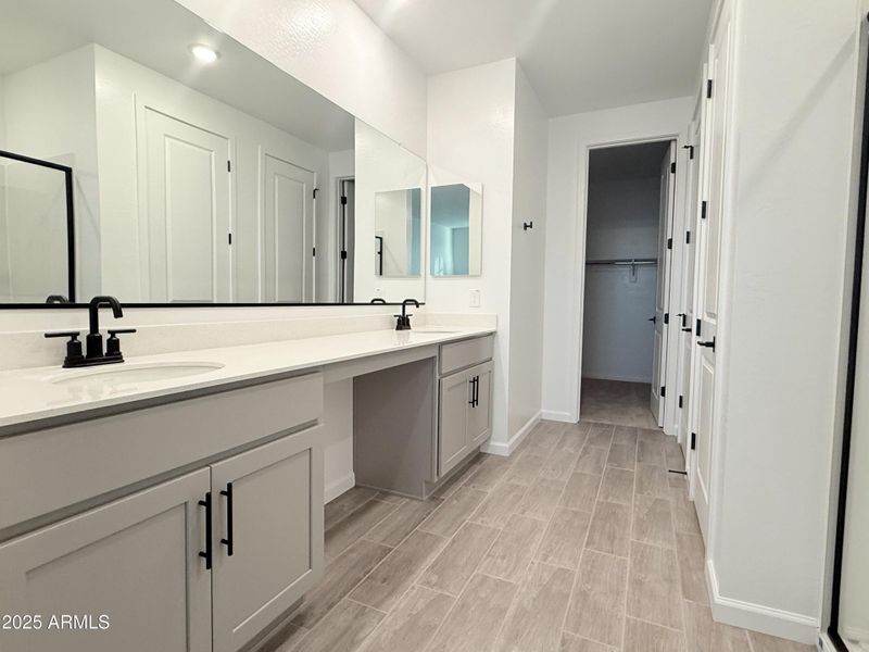 016 Primary Bathroom 016 Primary Bathroom