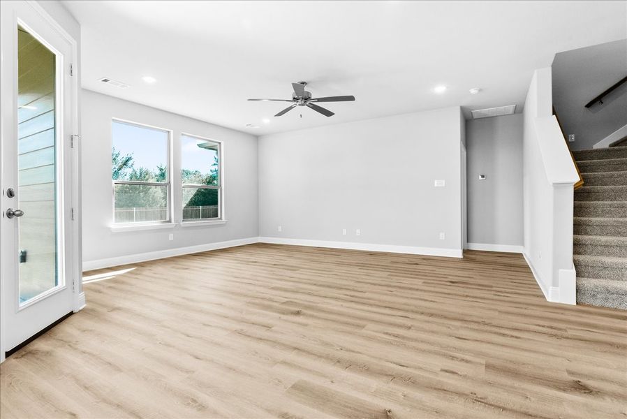 Representative unfurnished interior of a home built from the The Bradford by Doug Parr Custom Homes in Fair Oaks, Runaway Bay (Image 27). Representative unfurnished interior of a home built from the The Bradford by Doug Parr Custom Homes in Fair Oaks, Runaway Bay (Image 27).
