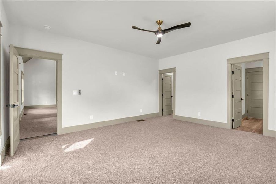 Spacious, unfurnished interior of a new home in , Monroe (Image 39).