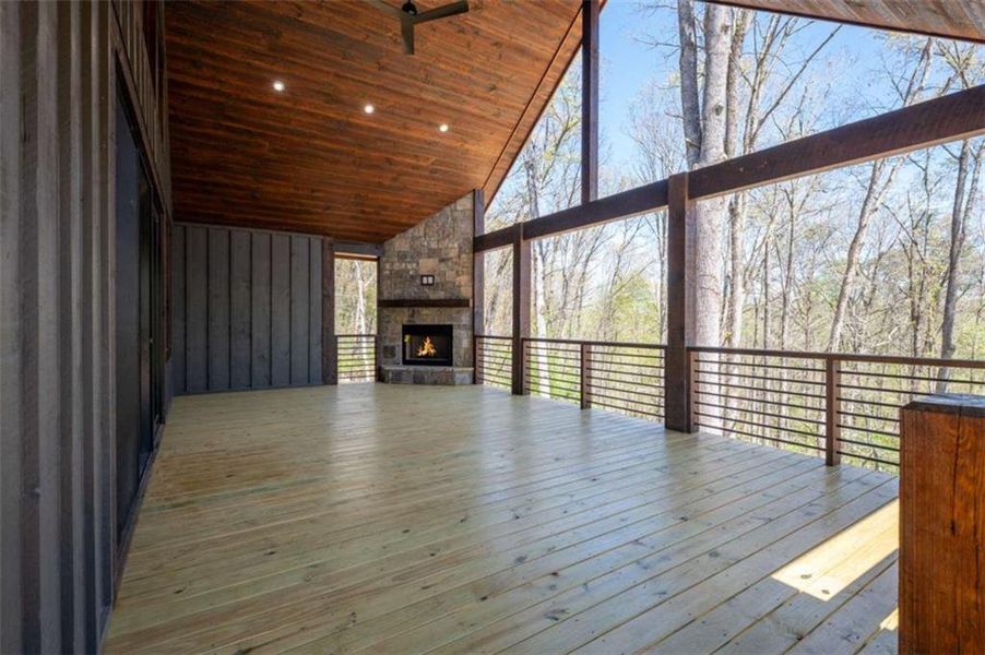 Image 53 of a home in .