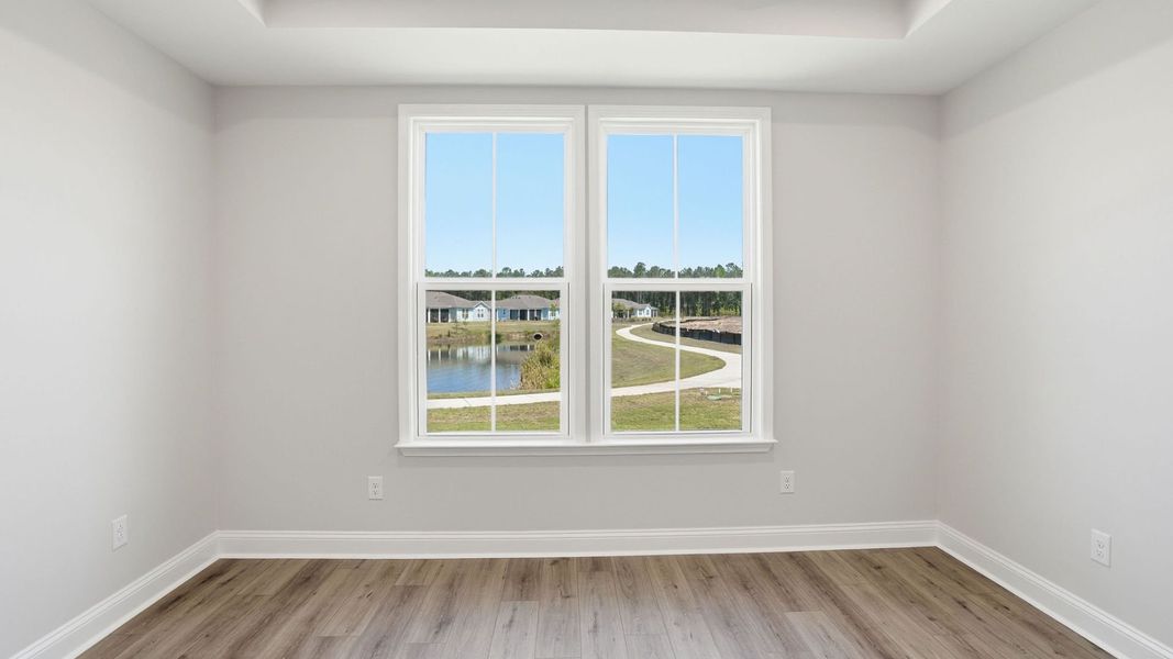 Spacious, unfurnished interior of a new home in Sun City Hilton Head, Bluffton (Image 13).