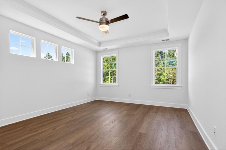 Spacious, unfurnished interior of a new home in Hancock Farms, Aiken (Image 17).