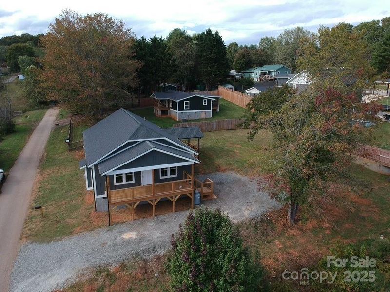 Image 22 of a home in .