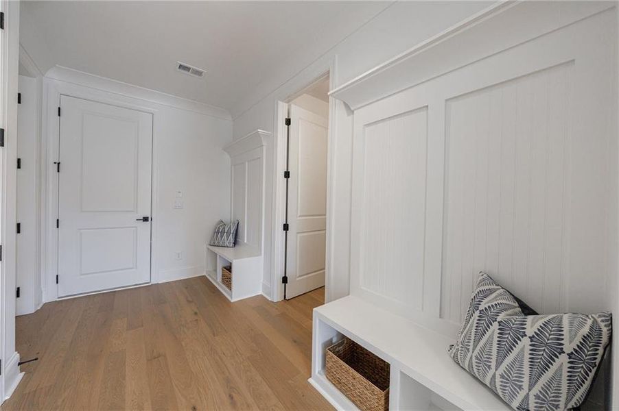 Spacious, unfurnished interior of a new home in , Alpharetta (Image 28).