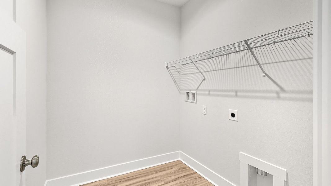 Representative unfurnished interior of a home built from the Embry by D.R. Horton in Ashton Park Phase III, Freeport (Image 16). Representative unfurnished interior of a home built from the Embry by D.R. Horton in Ashton Park Phase III, Freeport (Image 16).