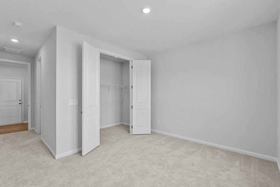 Spacious, unfurnished interior of a new home in Lilah Grove, Summerfield (Image 30).