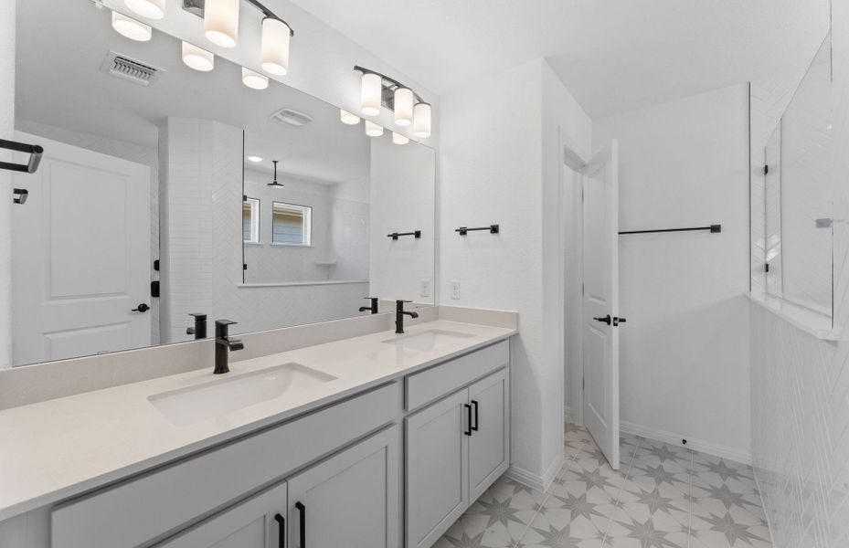 Representative furnished interior of a home built from the Alexander by Pulte Homes in Wolf Ranch, Georgetown (Image 8).