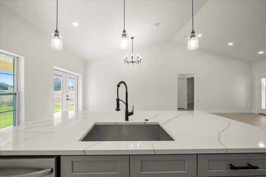 Close-up of interior finishes inside a home in , Dunnellon (Image 18). Close-up of interior finishes inside a home in , Dunnellon (Image 18).