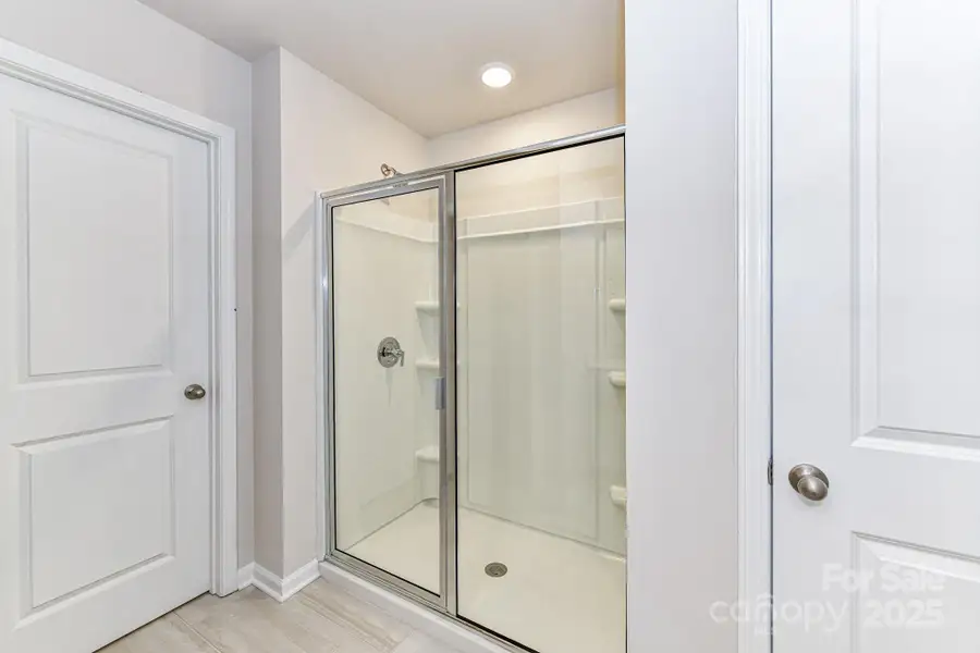 Image 36 of a home in Shepherds Landing.