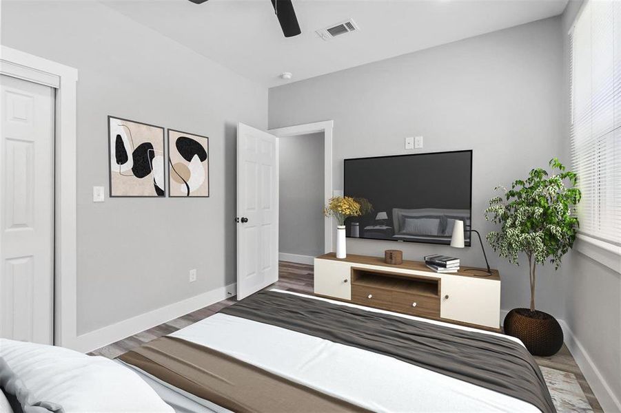 Furnished interior view inside a new home in , Denison (Image 11).