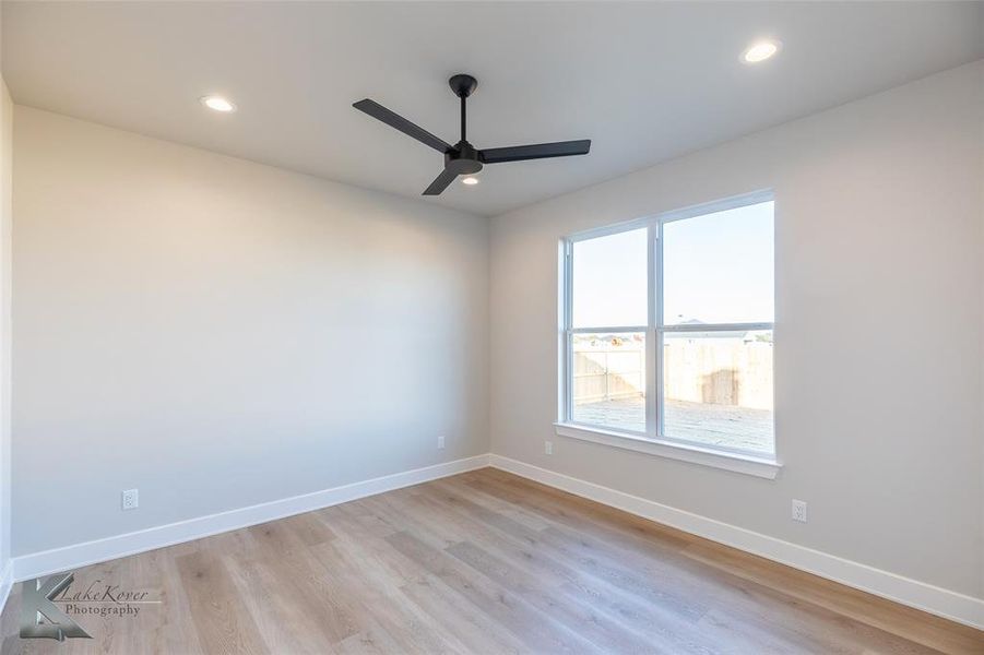Spacious, unfurnished interior of a new home in , Abilene (Image 28).