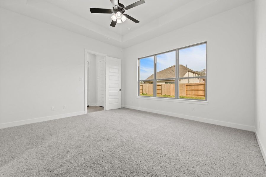 Representative image. Features, specifications, selections and colors may vary. Representative image. Features, specifications, selections and colors may vary.