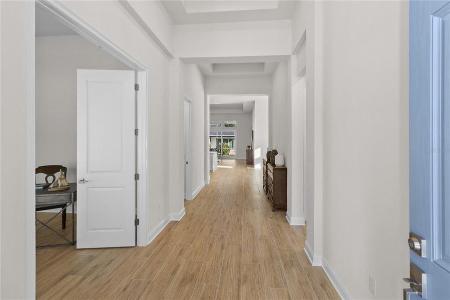 Spacious, unfurnished interior of a new home in Oakmont, Gainesville (Image 19).