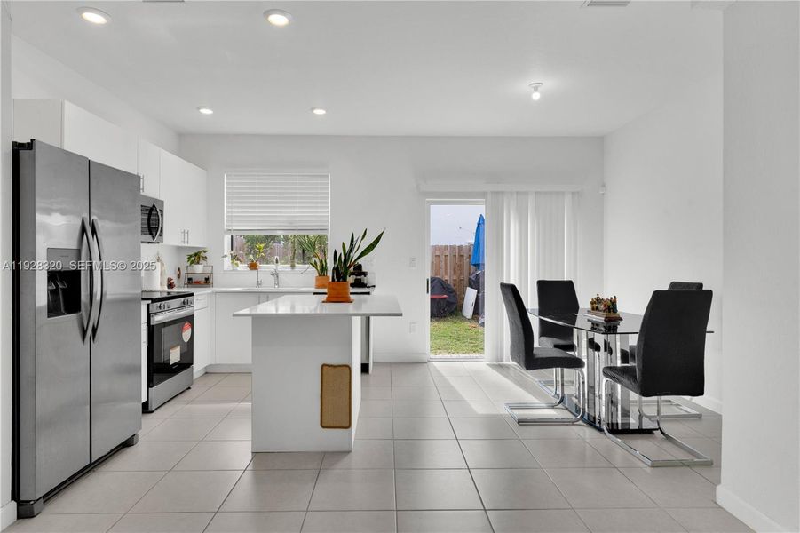 Furnished interior view inside a new home in , Homestead (Image 12).
