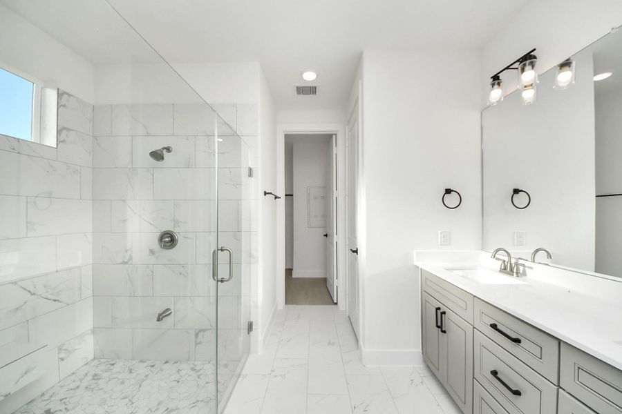 This is a representative photo of the Jade pl