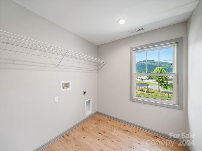 Primary Bedroom #2 has city views and mtn. Views Primary Bedroom #2 has city views and mtn. Views