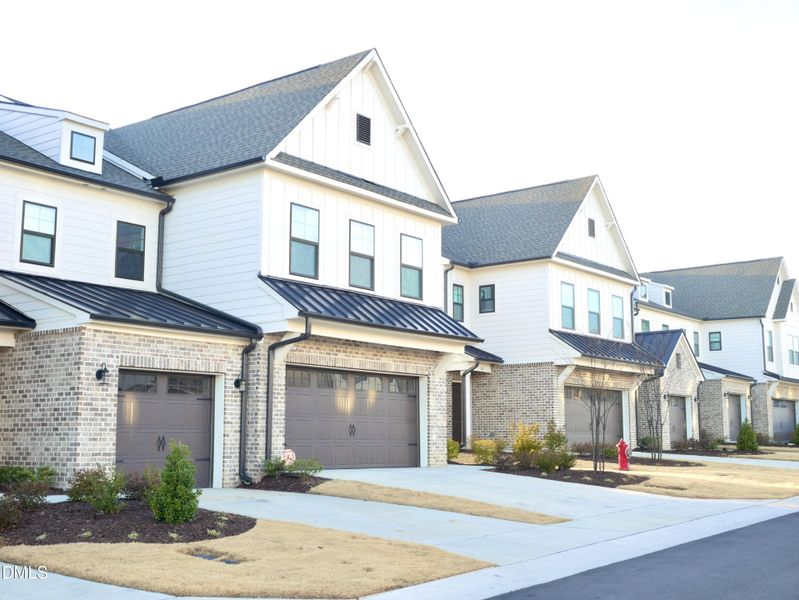 074A88FC-9938-4F77-9EA6-133D137DD283_1_2 074A88FC-9938-4F77-9EA6-133D137DD283_1_2